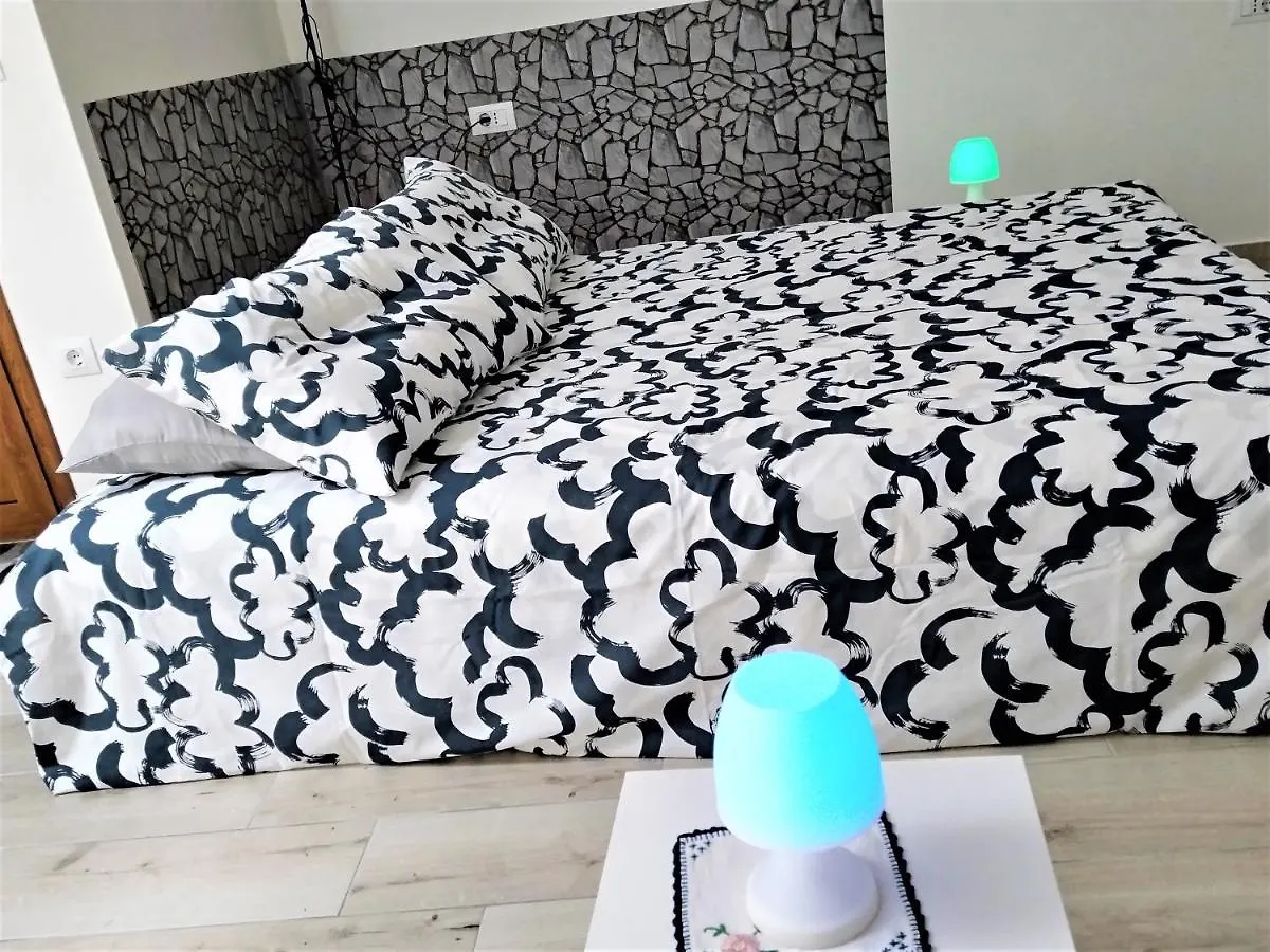Studio Apartments Dalla Nonna Rovinj 0*,  Croatia